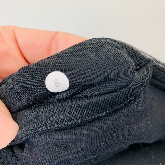 lululemon Wunder Under Gray Striped Crop - Picture 3 of 5